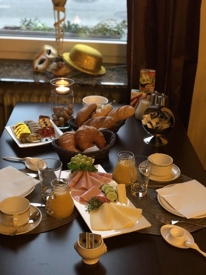 Frischbier'S Gaestezimmer Schmelz-Primsweiler Buitenkant foto
