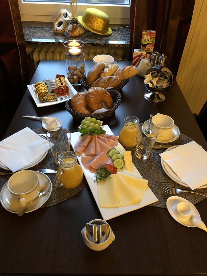 Frischbier'S Gaestezimmer Schmelz-Primsweiler Buitenkant foto
