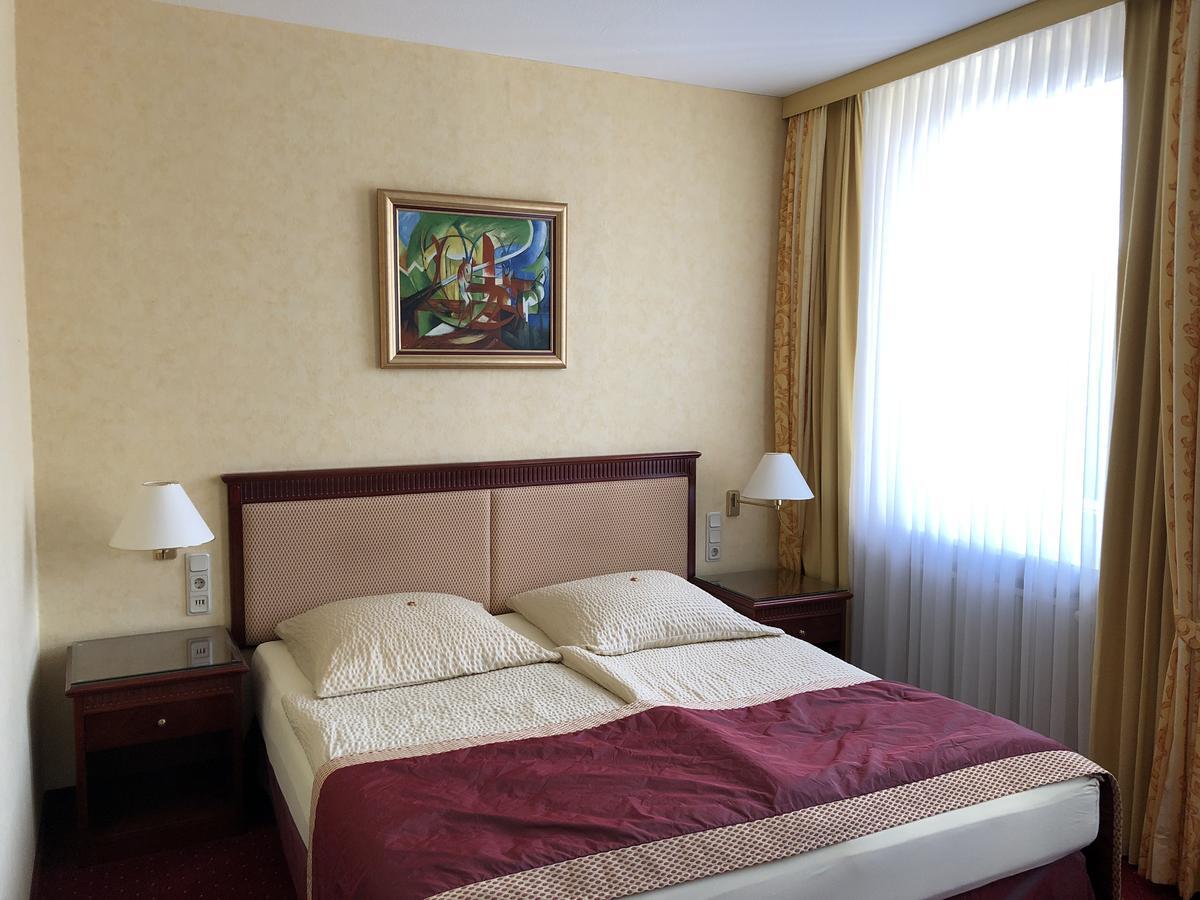 Frischbier'S Gaestezimmer Schmelz-Primsweiler Buitenkant foto